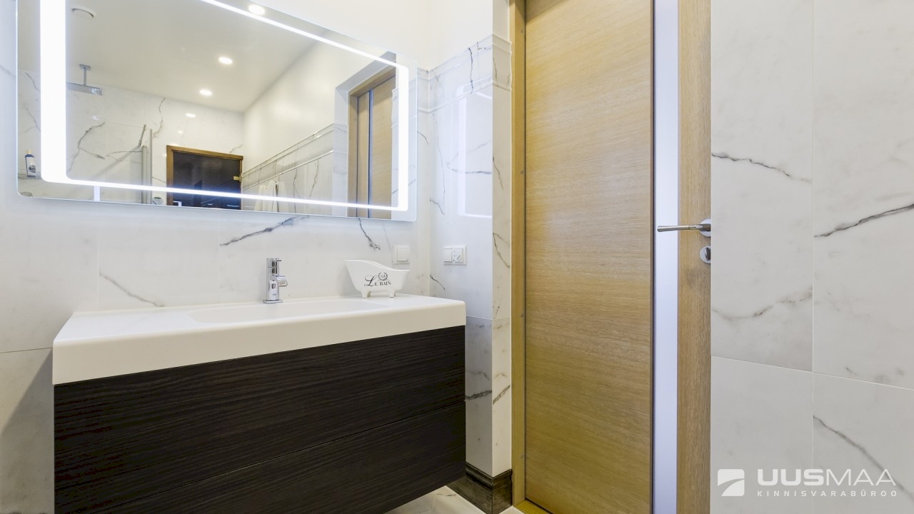 Tallinn, Pirita linnaosa, Rebasesaba tee 5