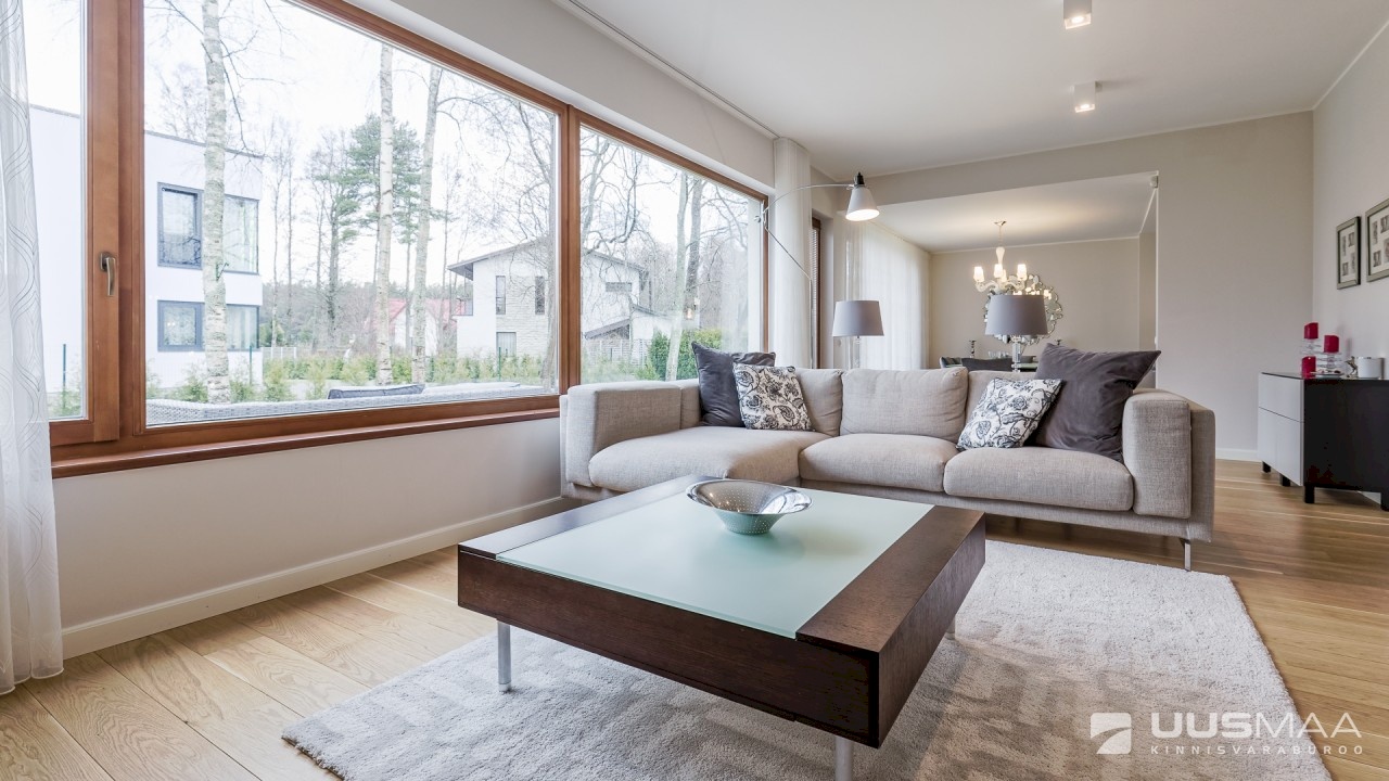 Tallinn, Pirita linnaosa, Rebasesaba tee 5