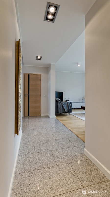 Tallinn, Pirita linnaosa, Rebasesaba tee 5