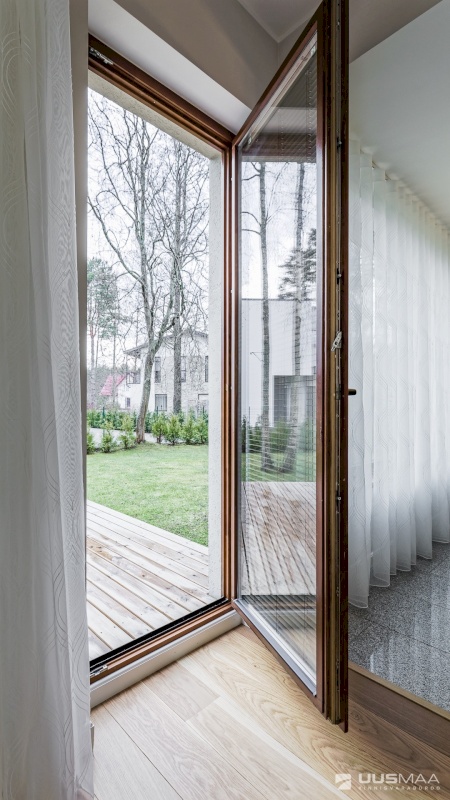 Tallinn, Pirita linnaosa, Rebasesaba tee 5