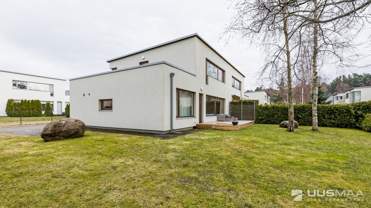 Tallinn, Pirita linnaosa, Rebasesaba tee 5