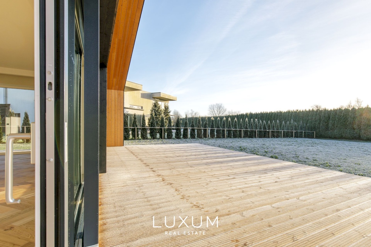 Harku vald, Muraste küla, Kolmiku tn