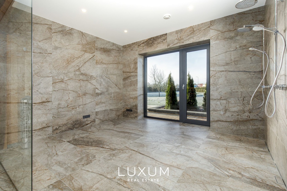 Harku vald, Muraste küla, Kolmiku tn