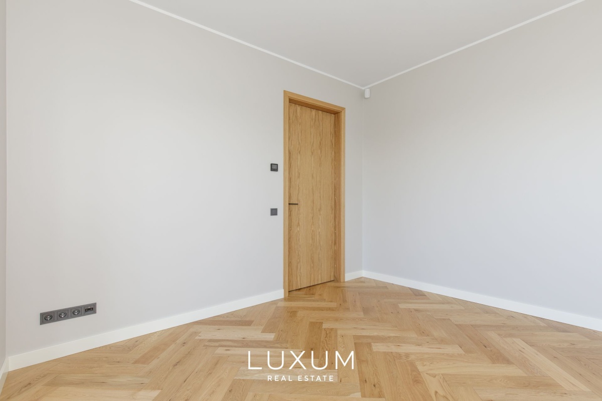 Harku vald, Muraste küla, Kolmiku tn