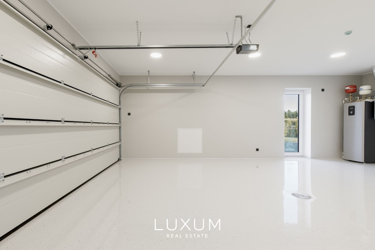 Harku vald, Muraste küla, Kolmiku tn