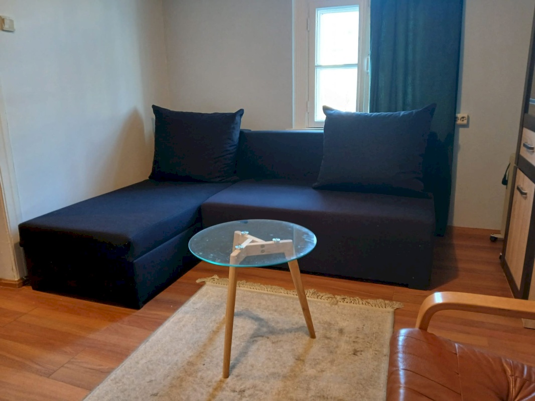 Pärnu linn, Pärnu linn, Rannarajoon, Papli 9