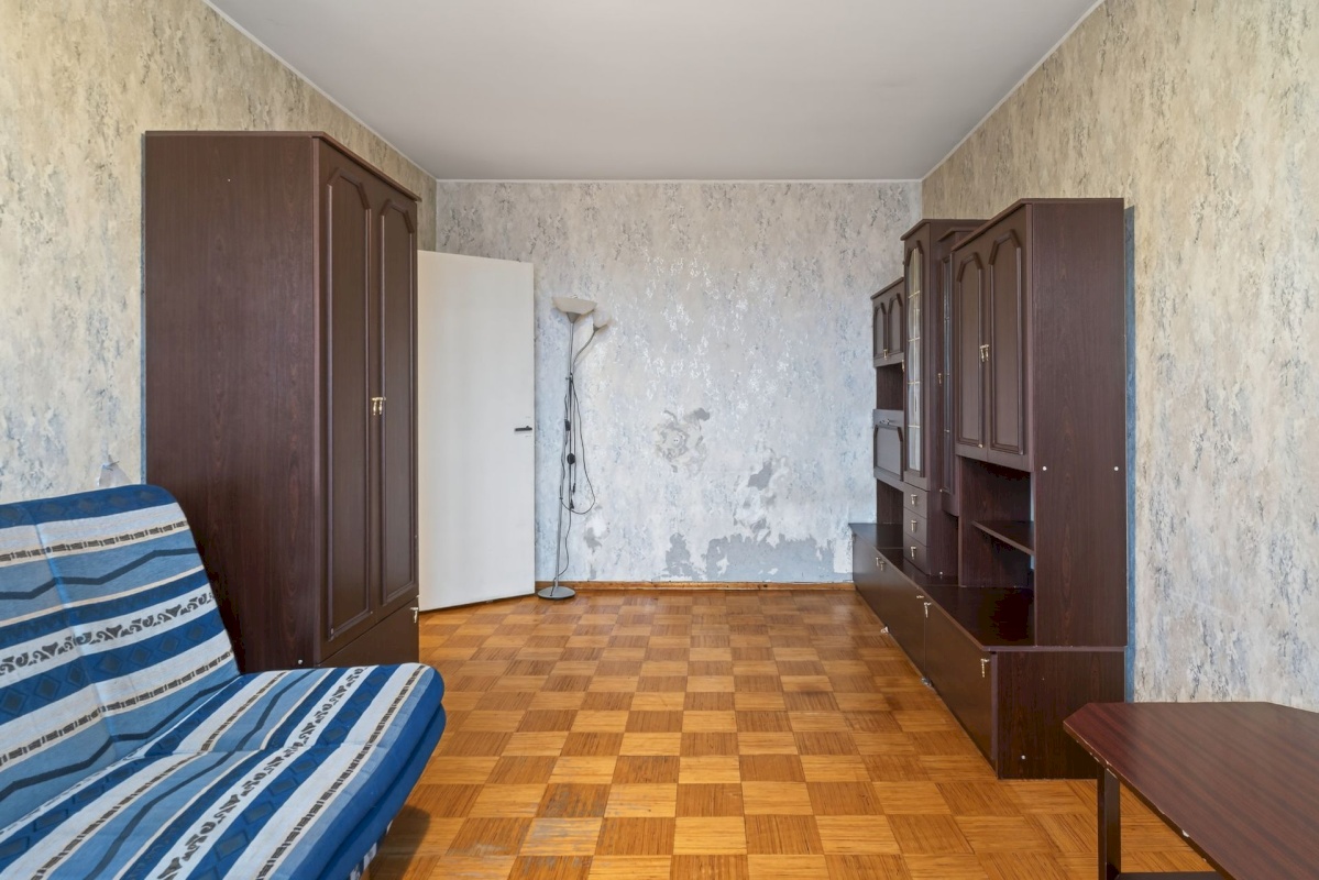 Tallinn, Lasnamäe linnaosa, Raadiku tn 2