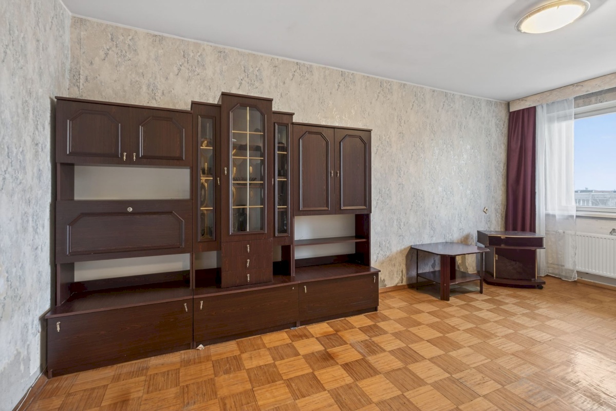 Tallinn, Lasnamäe linnaosa, Raadiku tn 2