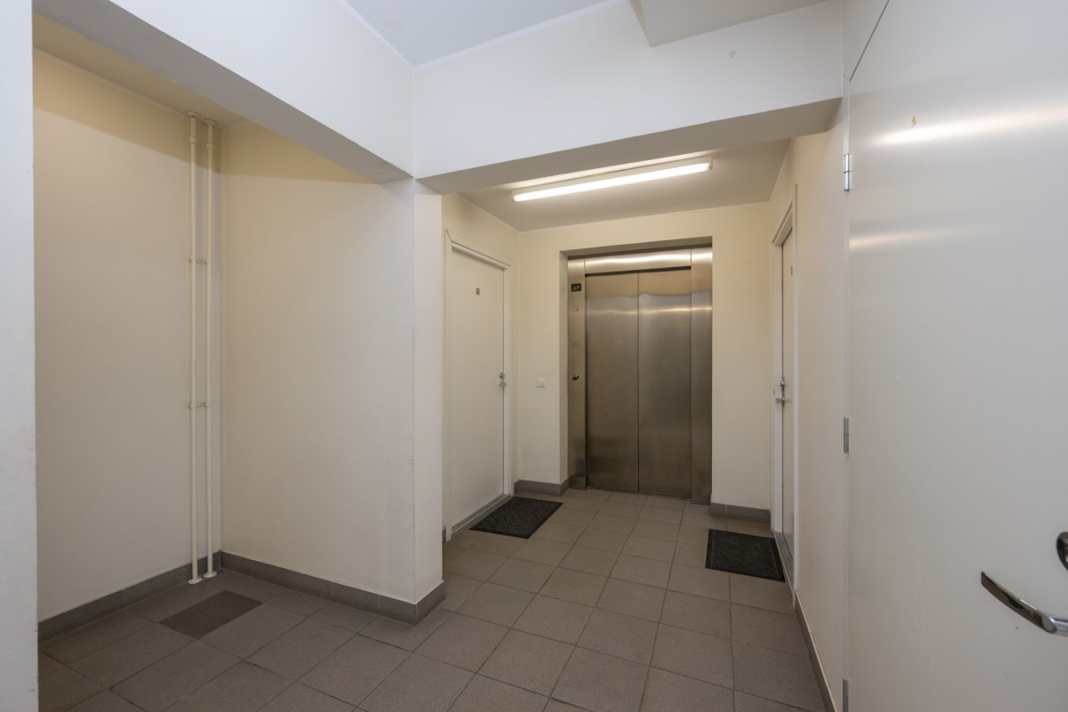 Tallinn, Kesklinna linnaosa, Raua, Tina 21