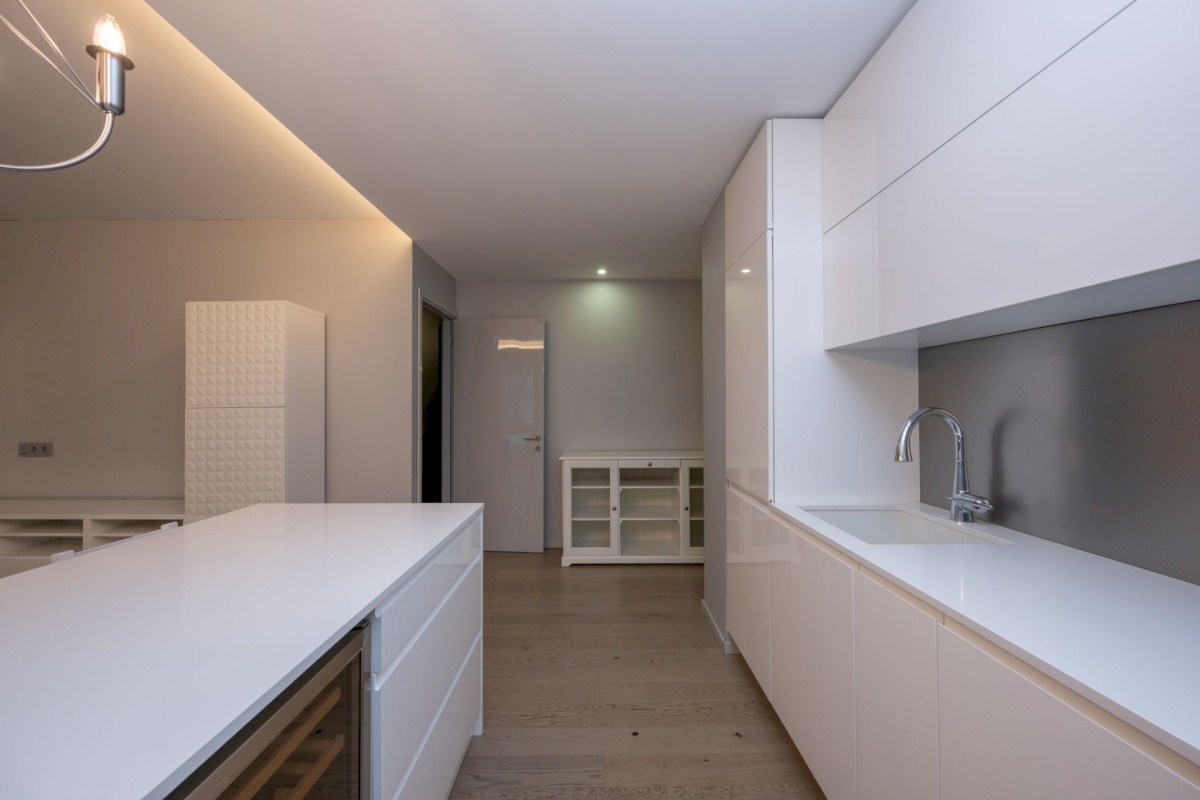 Tallinn, Kesklinna linnaosa, Raua, Tina 21