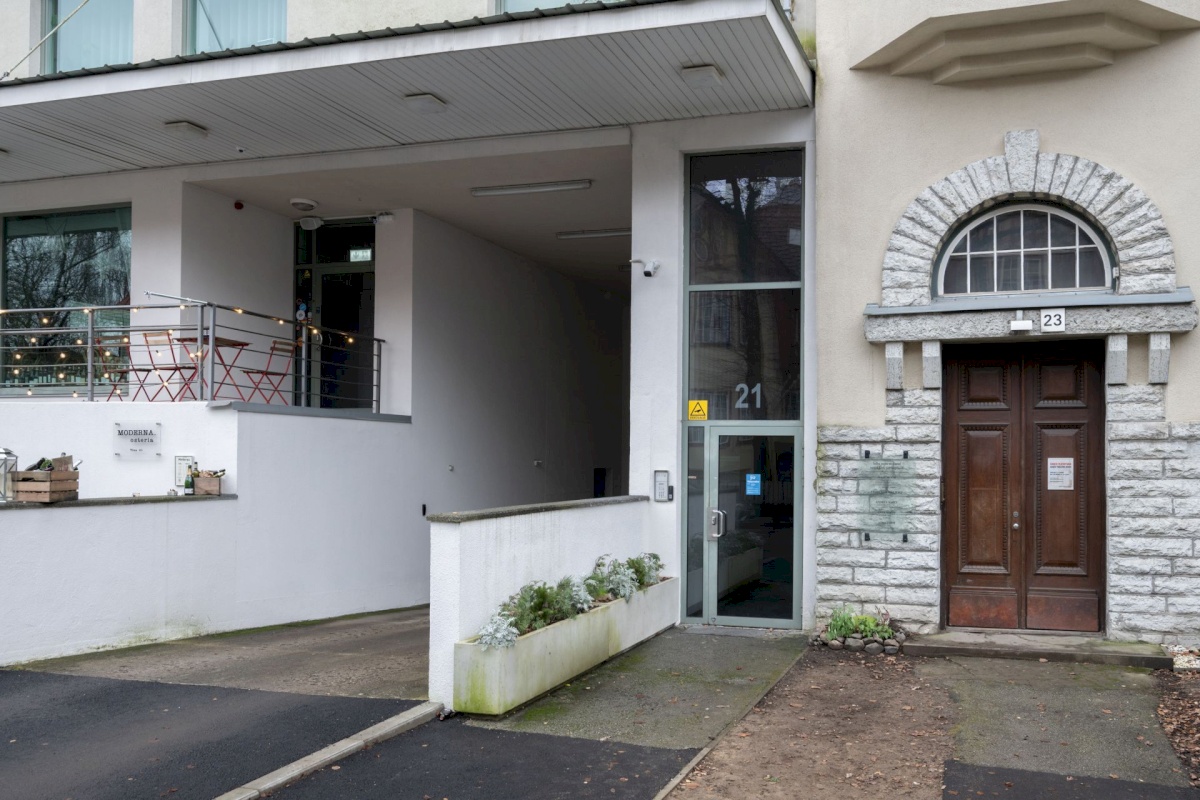 Tallinn, Kesklinna linnaosa, Raua, Tina 21