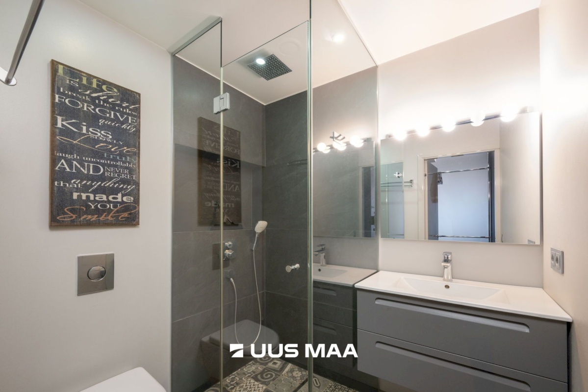 Tallinn, Kesklinna linnaosa, Raua, Tina 21