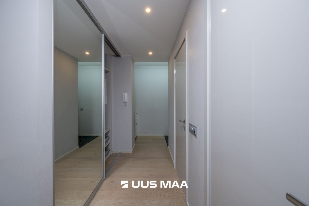 Tallinn, Kesklinna linnaosa, Raua, Tina 21