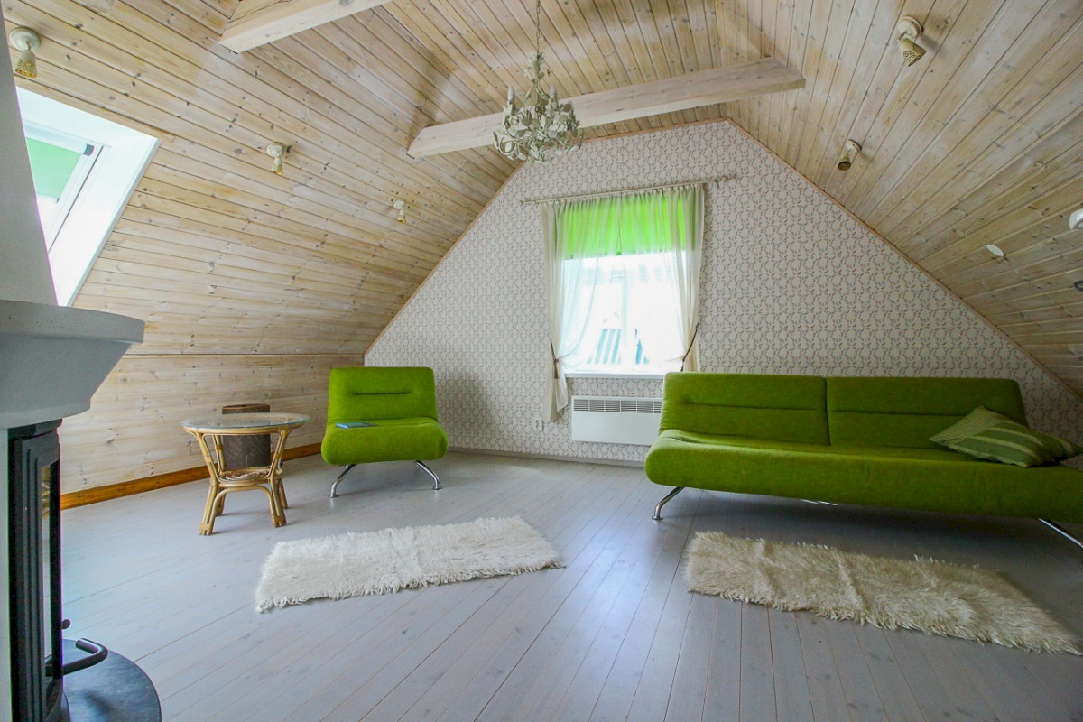 Põhja-Pärnumaa vald, Pärnu-Jaagupi alev, Kalli mnt 30