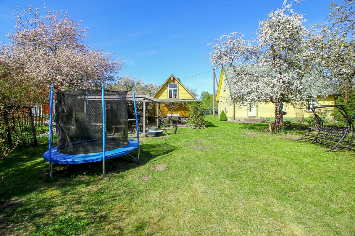 Põhja-Pärnumaa vald, Pärnu-Jaagupi alev, Kalli mnt 30