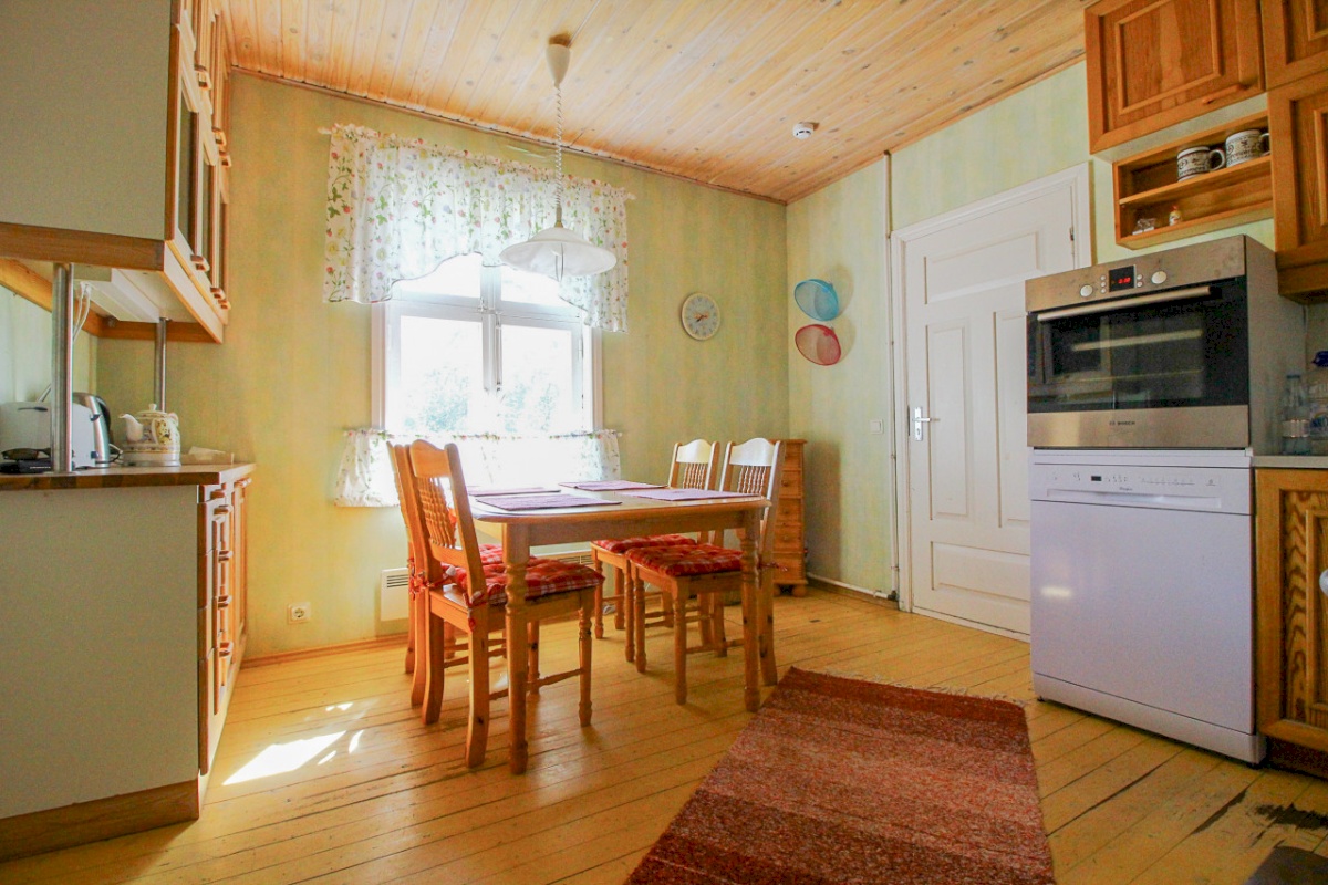 Põhja-Pärnumaa vald, Pärnu-Jaagupi alev, Kalli mnt 30