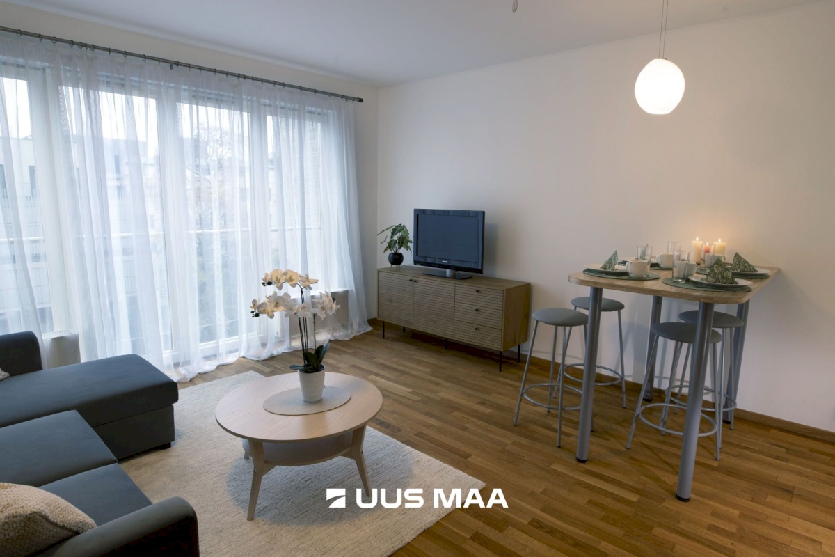 Tallinn, Kesklinna linnaosa, Roosikrantsi 13