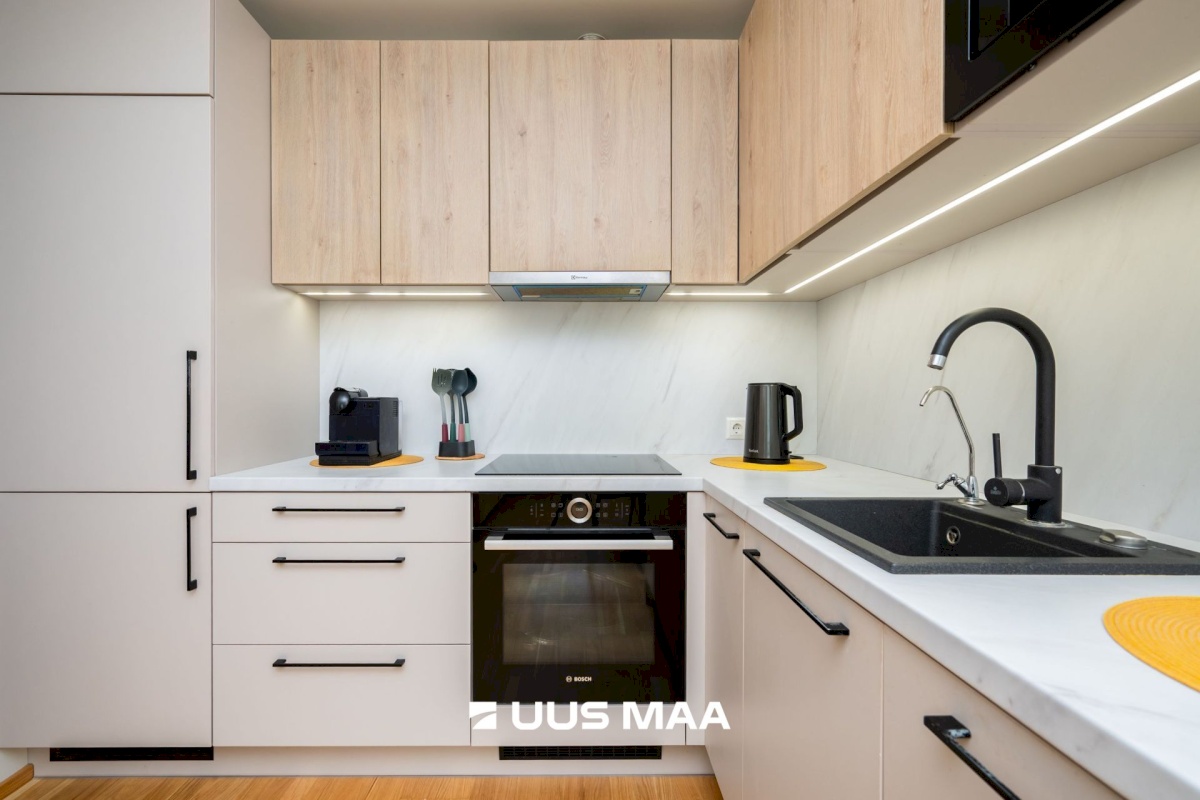 Tallinn, Haabersti linnaosa, Pikaliiva, Kaaruti tn 6