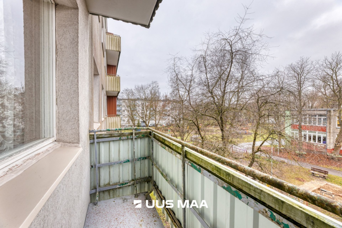 Tallinn, Mustamäe linnaosa, Mustamäe, Akadeemia tee 64a