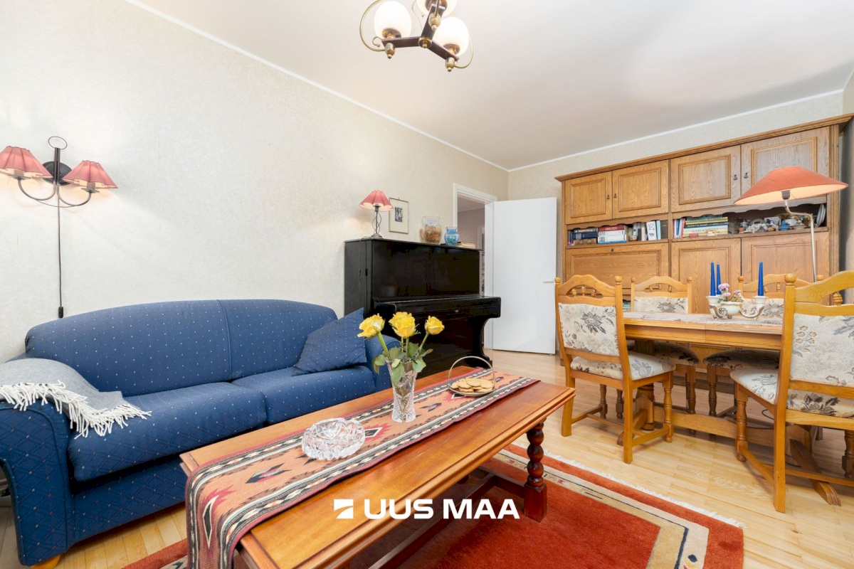 Tallinn, Mustamäe linnaosa, Mustamäe, Akadeemia tee 64a