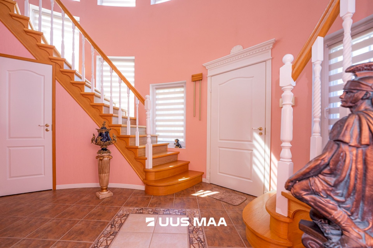 Maardu linn, Lubika tee 9