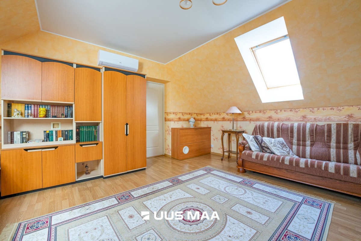 Maardu linn, Lubika tee 9