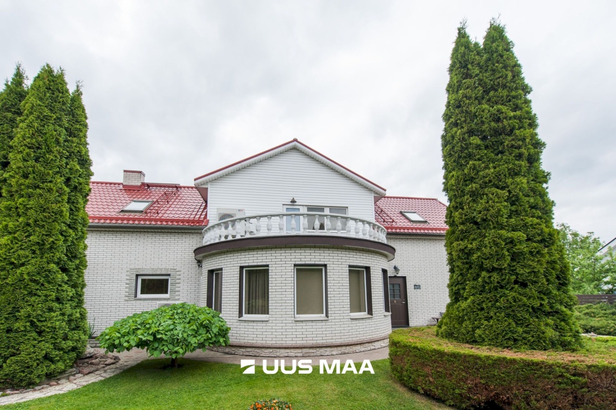 Maardu linn, Lubika tee 9