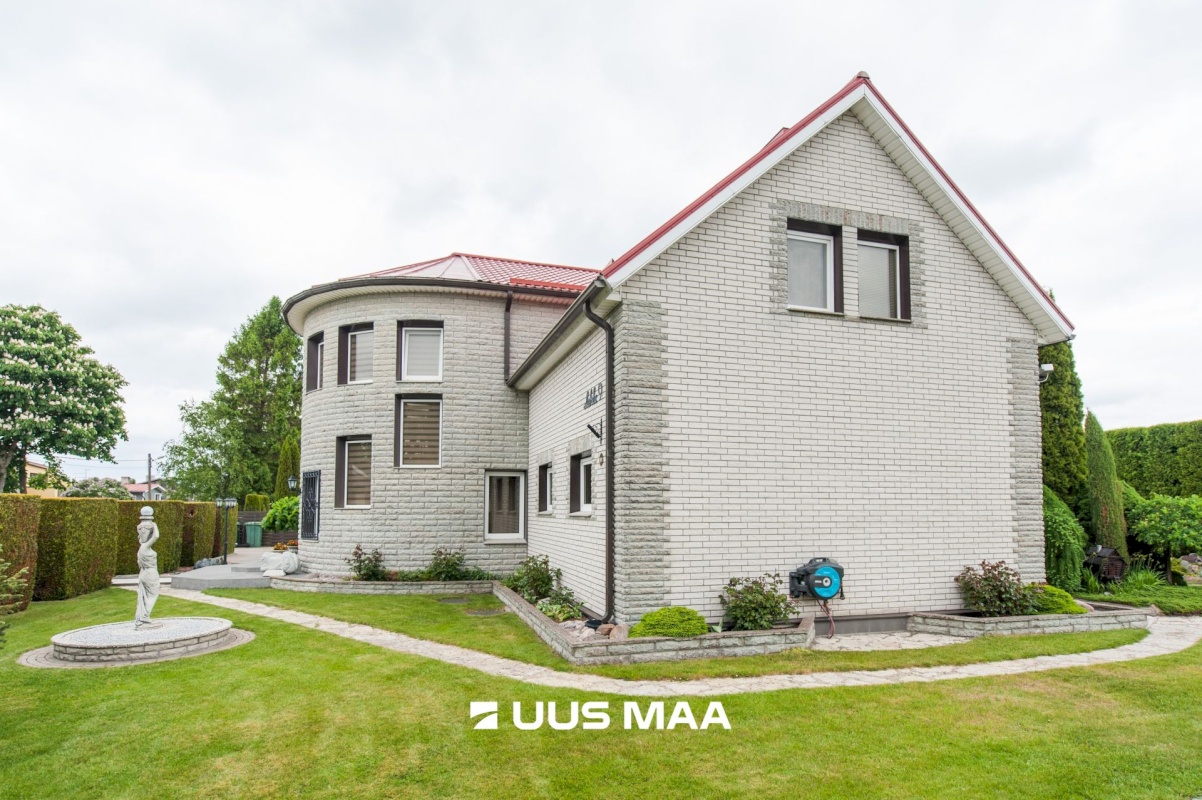 Maardu linn, Lubika tee 9