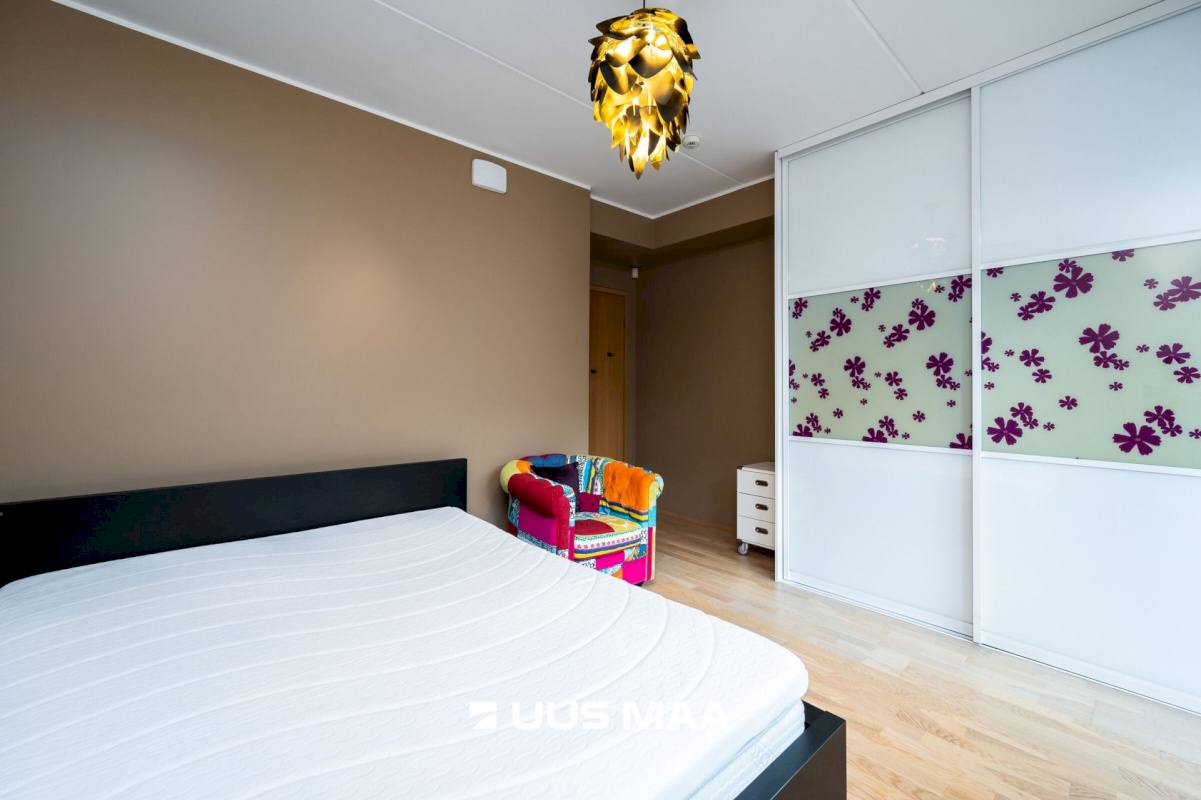 Tallinn, Kesklinna linnaosa, Keldrimäe, Tartu mnt 50a