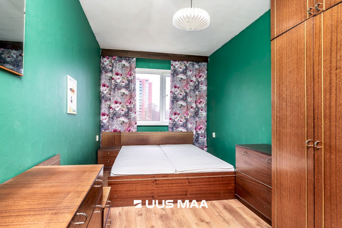 Tallinn, Mustamäe linnaosa, Ehitajate tee 72