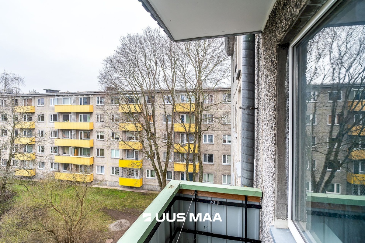 Tallinn, Mustamäe linnaosa, Ehitajate tee 72