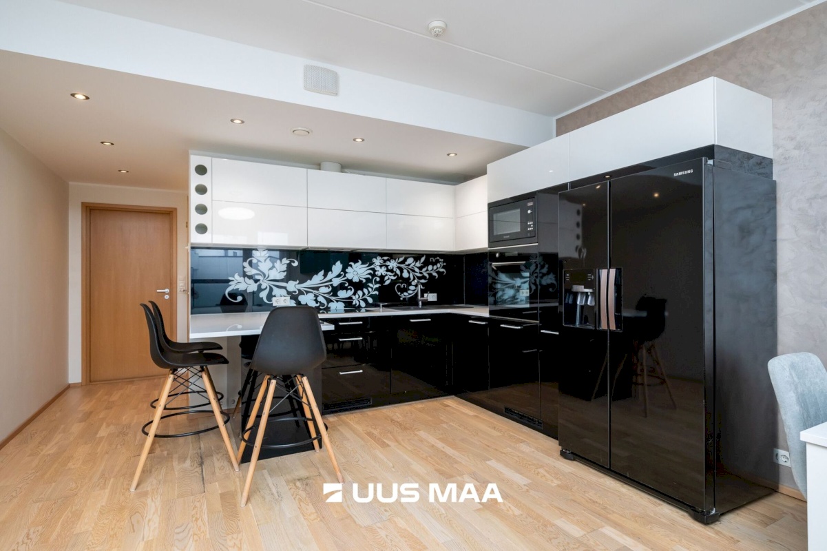 Tallinn, Kesklinna linnaosa, Keldrimäe, Tartu mnt 50a