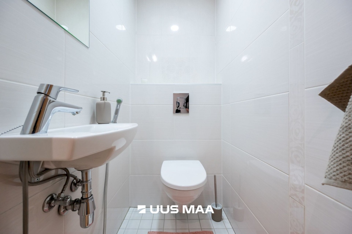 Tallinn, Kesklinna linnaosa, Keldrimäe, Tartu mnt 50a