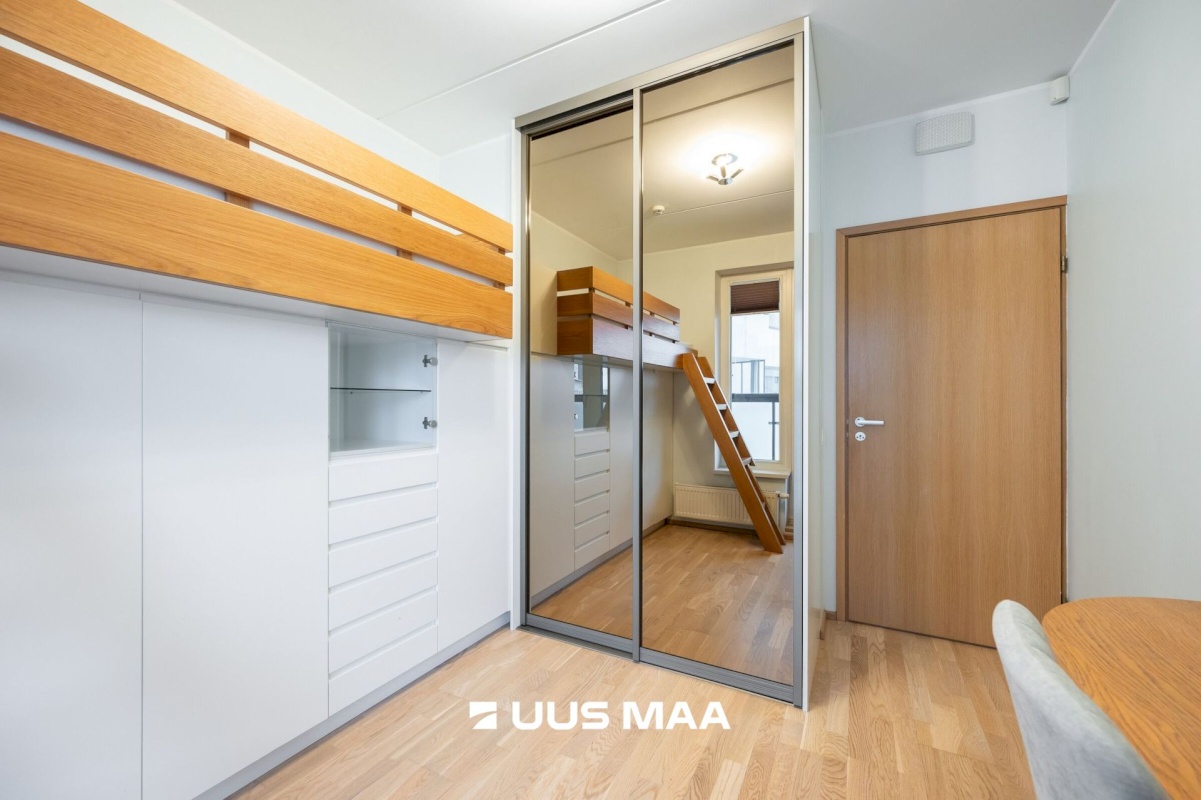 Tallinn, Kesklinna linnaosa, Keldrimäe, Tartu mnt 50a