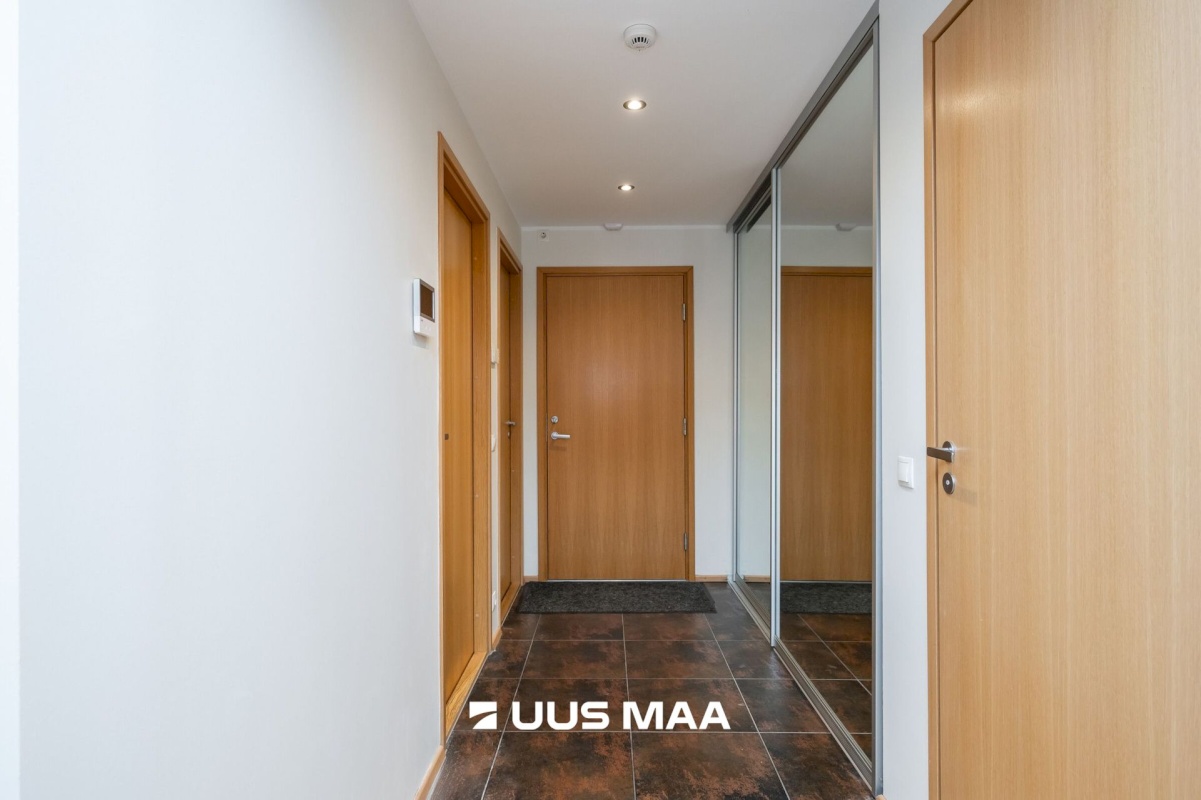 Tallinn, Kesklinna linnaosa, Keldrimäe, Tartu mnt 50a