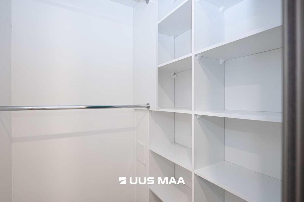 Tallinn, Pirita linnaosa, Pirnipuu pst 196/2