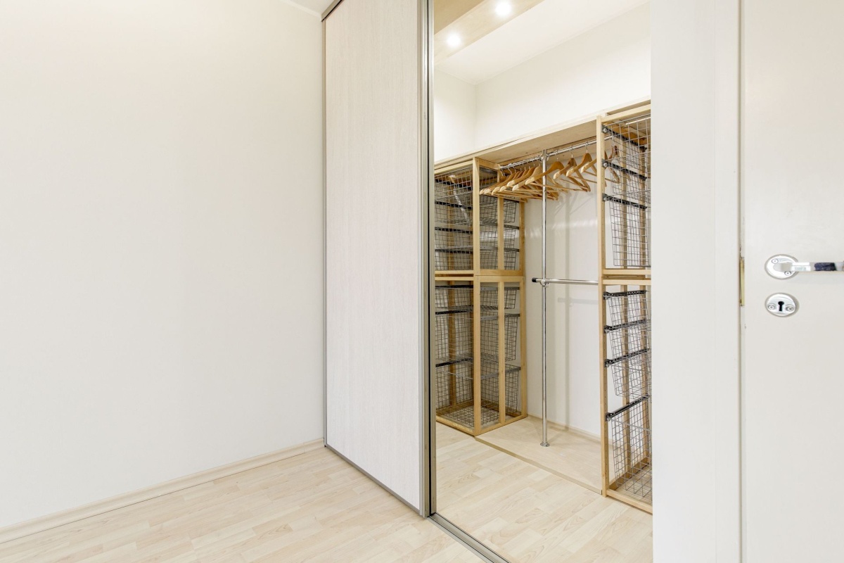 Tallinn, Mustamäe linnaosa, J. Sütiste tee 19a