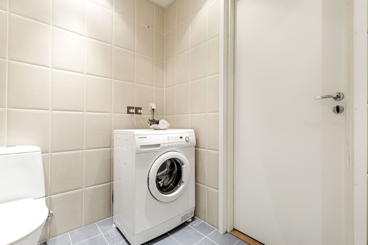 Tallinn, Mustamäe linnaosa, J. Sütiste tee 19a