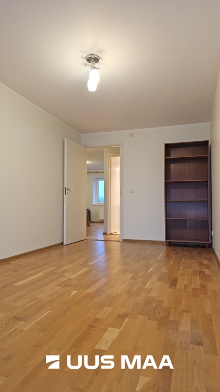 Kohtla-Järve linn, Ahtme linnaosa, Aru 3