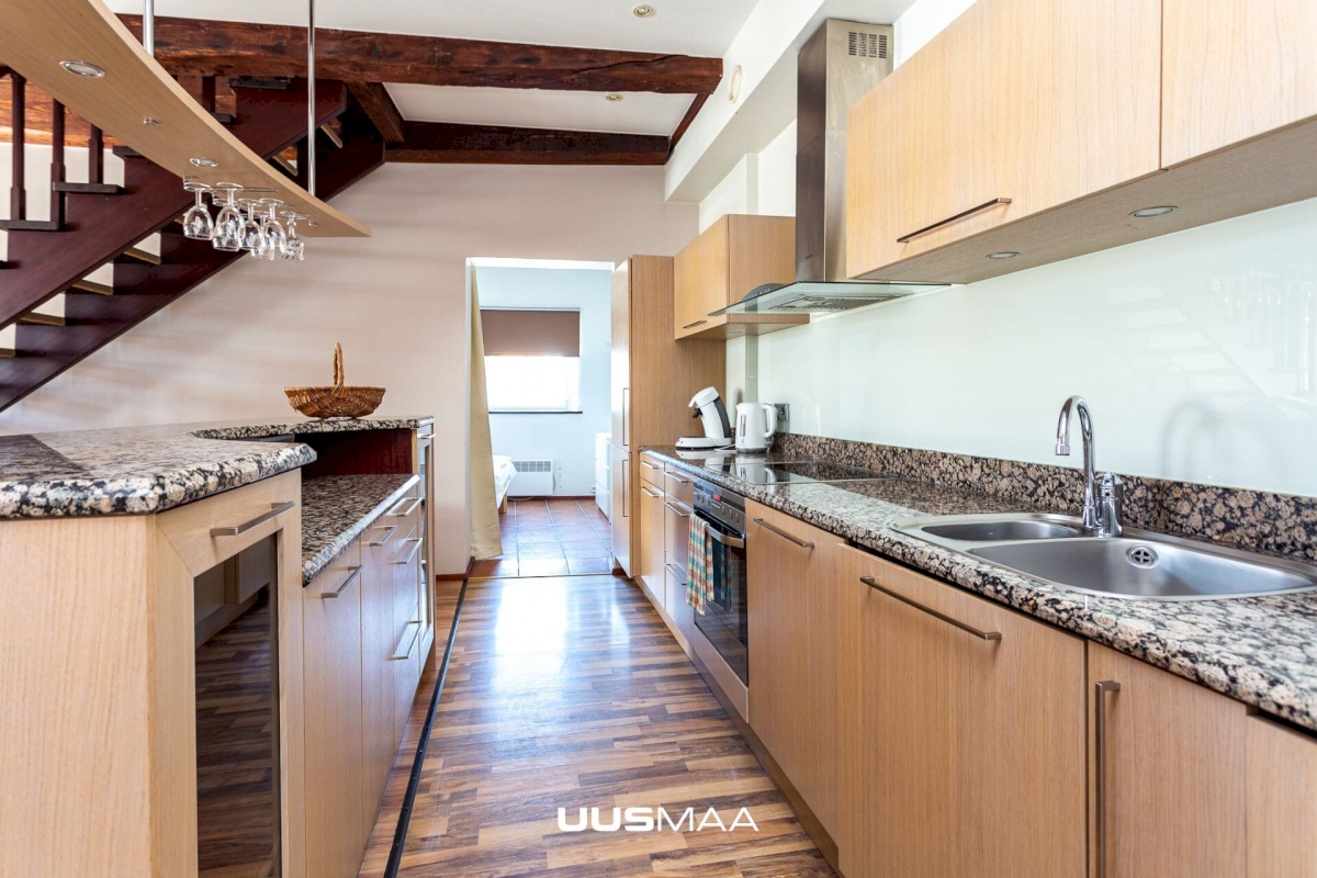 Tallinn, Kesklinna linnaosa, Vanalinna, Suur-Karja tn 4