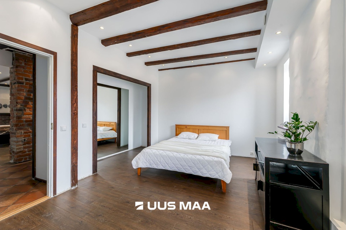 Tallinn, Kesklinna linnaosa, Vanalinna, Suur-Karja tn 4