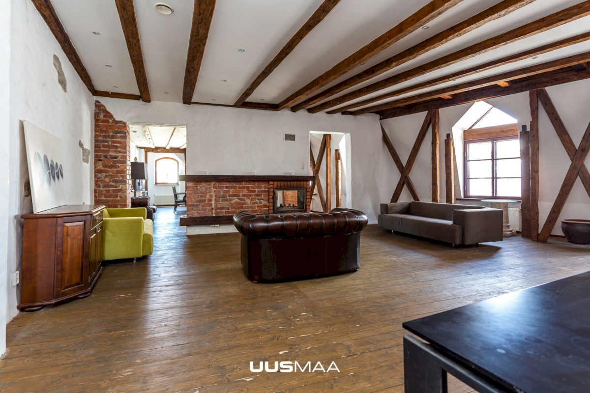 Tallinn, Kesklinna linnaosa, Vanalinna, Suur-Karja tn 4