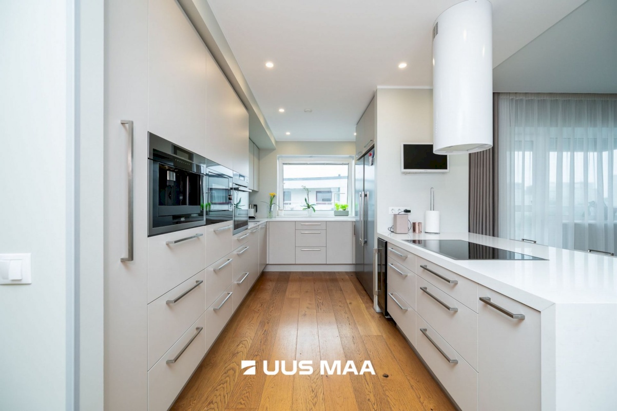 Tallinn, Kesklinna linnaosa, Keldrimäe, Mardi tn 4