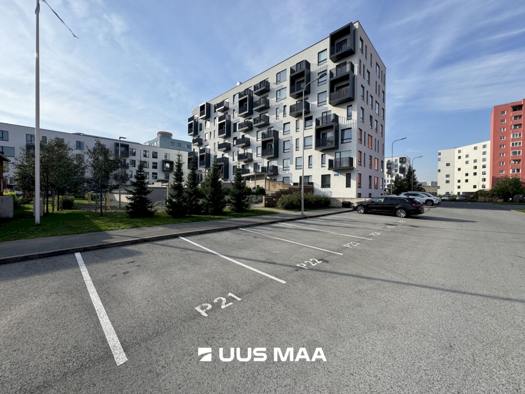 Tallinn, Lasnamäe linnaosa, Uuslinn, Liikuri 18a