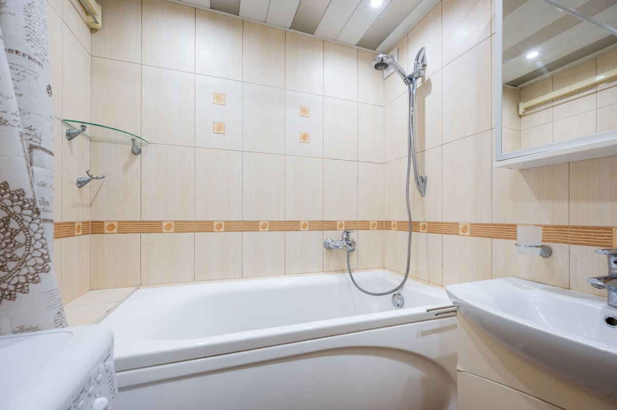 Tallinn, Lasnamäe linnaosa, Tondiraba, Katleri tn 1