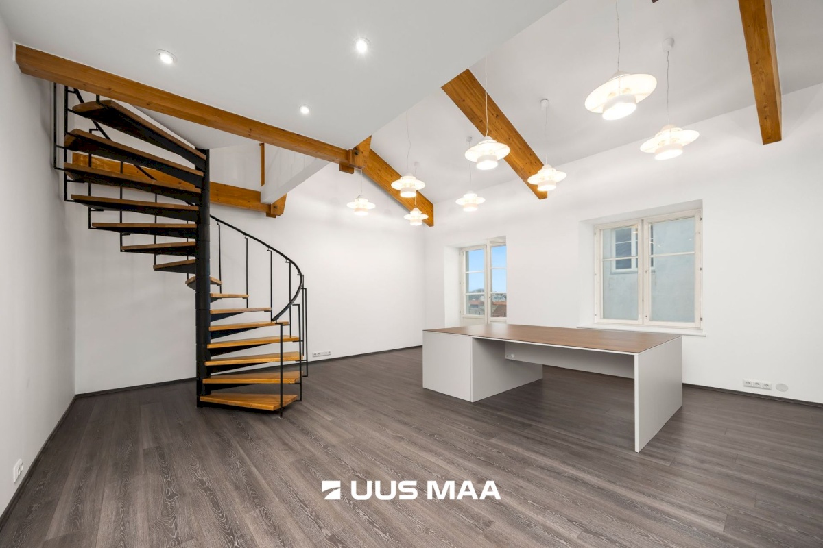 Tallinn, Kesklinna linnaosa, Vanalinn, Viru tn 9