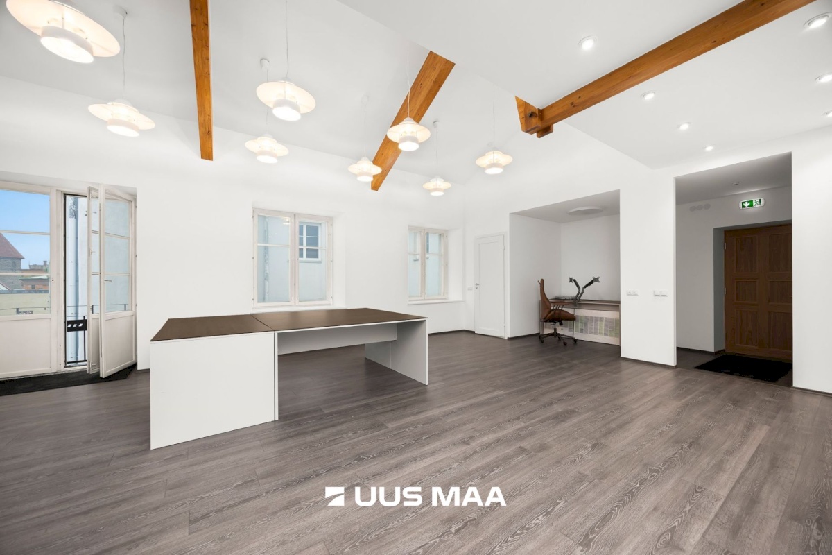 Tallinn, Kesklinna linnaosa, Vanalinn, Viru tn 9