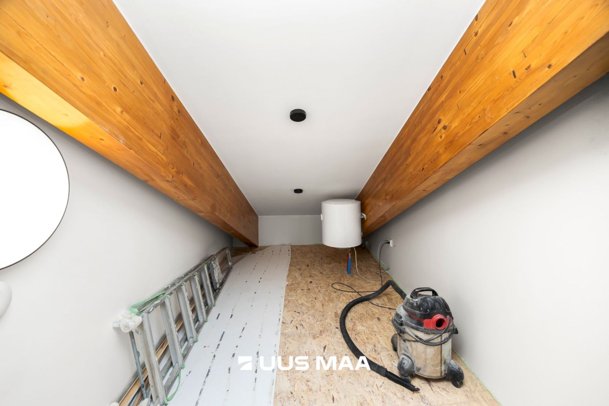 Tallinn, Kesklinna linnaosa, Vanalinn, Viru tn 9