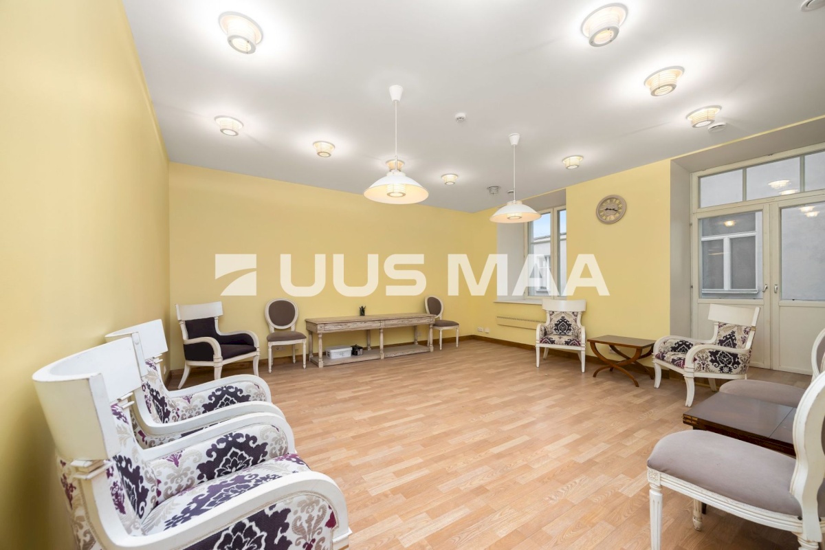 Tallinn, Kesklinna linnaosa, Vanalinn, Viru tn 9