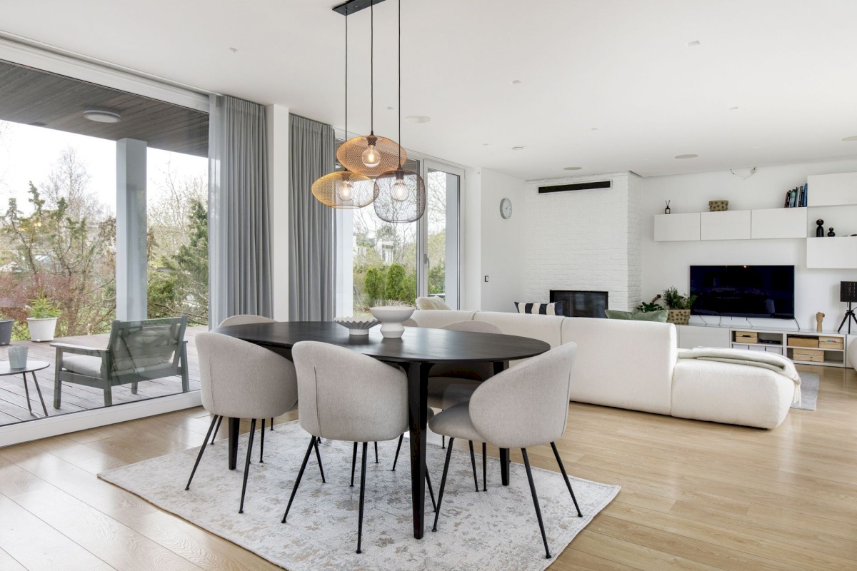 Harku vald, Muraste küla, Ladva tn 3